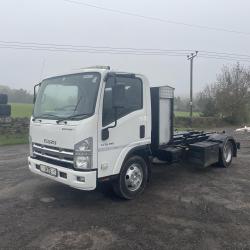 Isuzu Forward 75 190