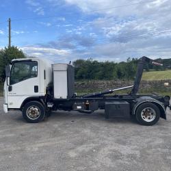 Isuzu Forward 75 190